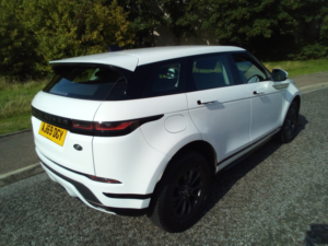 2020 Land Rover Range Rover Evoque 2.0 D150 R-Dynamic in White — image 6