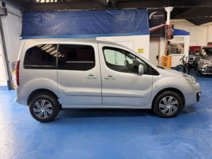 2019 Citroen Berlingo 1.6 Bluehdi Feel in Silver — image 5