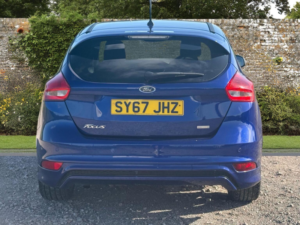 2018 Ford Focus 1.0t Ecoboost St-Line Euro 6 (s/s) 5dr in Blue — image 6