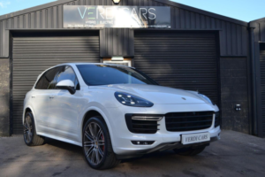 2017 Porsche Cayenne 4.8t V8 Turbo Tiptronics 4WD Euro 6 (s/s) 5dr in White — image 2