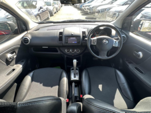 2012 Nissan Note 1.6 16v N-Tec+ Auto Euro 5 5dr in Red — image 2