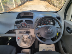 2011 Renault Kangoo MPV 2009 - 2012 in Grey — image 3