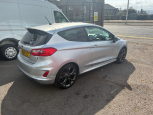 2018 Ford Fiesta 1.0t Ecoboost Gpf St-Line Hatchback 3dr Petrol Manual Euro 6 (s/s) (125 Ps) in Silver — image 3