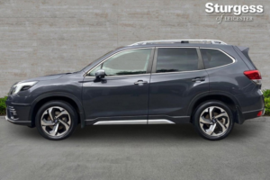 2023 Subaru Forester 2.0 I E-Boxer Xe Premium Lineartronic 4WD Euro 6 (s/s) 5dr in Grey — image 4