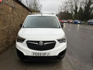 2019 Vauxhall Combo 1.6 Turbo D 2300 Edition L2 H1 Euro 6 (s/s) 6dr in White — image 5