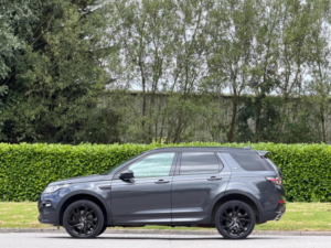 2017 Land Rover Discovery Sport 2.0 Sd4 Hse Dynamic Lux Auto 4WD Euro 6 (s/s) 5dr in Grey — image 4