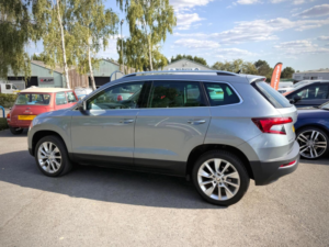 2020 Skoda Karoq 1.5 Tsi Act Se L DSG Euro 6 (s/s) 5dr in Grey — image 2