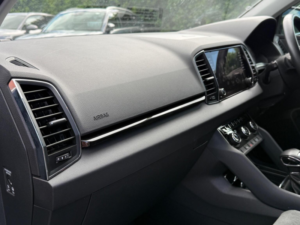 2020 Skoda Karoq 1.5 Tsi Act Se L DSG Euro 6 (s/s) 5dr in Grey — image 6