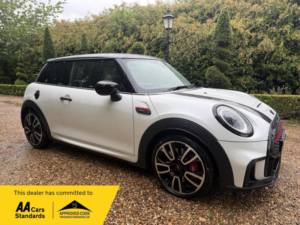 2023 MINI Hatch