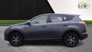 2018 Toyota Rav4 2.5 Vvt-H Design in Grey — image 2