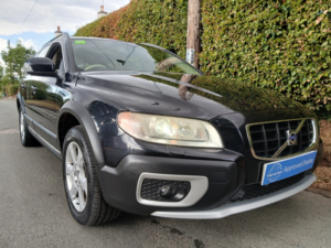 2009 Volvo Xc70 2.4 D5 Se Lux Estate 5dr Diesel Geartronic AWD Euro 4 (185 Ps) in Black — image 5
