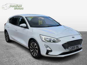 2018 Ford Focus 1.0 T Ecoboost Zetec in White — image 3