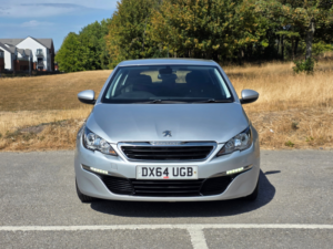 2014 Peugeot 308 1.6 Hdi Active Hatchback 5dr Diesel Manual Euro 5 (92 Ps) in Silver — image 2