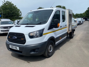 2019 Ford Transit 350 Ecoblue Dropside — image 2