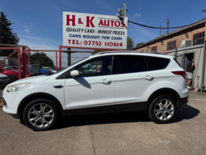 2013 Ford Kuga 2.0 Tdci Zetec AWD Euro 5 5dr in White — image 3