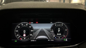 2019 Land Rover Range Rover Evoque 2.0 D180 R-Dynamic Se Auto 4WD Euro 6 (s/s) 5dr in Black — image 6