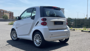 2011 Smart Fortwo 1.0 Mhd Passion in White — image 2