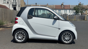 2011 Smart Fortwo 1.0 Mhd Passion in White — image 6