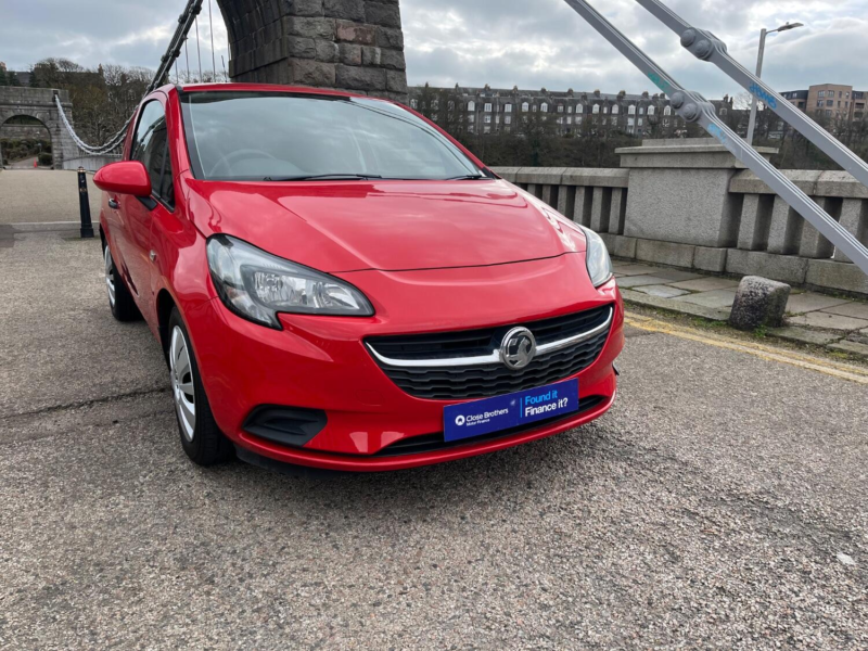 2015 Vauxhall Corsa 1.3 Cdti 16v in Red — image 1