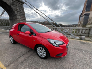 2015 Vauxhall Corsa 1.3 Cdti 16v in Red — image 5