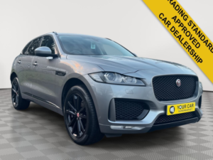 2019 Jaguar F-Pace 2.0 D180 Chequered Flag SUV 5dr Diesel Auto AWD Euro 6 (s/s) (180 Ps) in Grey — image 2