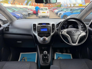 2015 Hyundai Ix20 1.4 Active Euro 5 5dr in White — image 2
