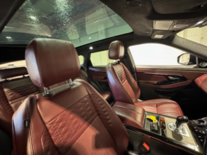2021 Land Rover Range Rover Evoque 2.0 D200 Mhev Autobiography Auto 4WD Euro 6 (s/s) 5dr in Grey — image 4