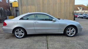 2007 Mercedes-Benz Clk 2.1 Clk220 Cdi Avantgarde 2dr in Silver — image 5