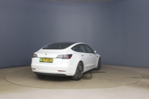 2021 Tesla Model 3 Standard Range Plus Auto Rwd 4dr in White — image 6