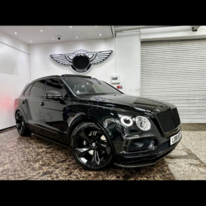 2018 Bentley Bentayga 6.0 W12 in Black — image 6