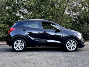 2015 Vauxhall Mokka 1.6 I Exclusiv in Black — image 4