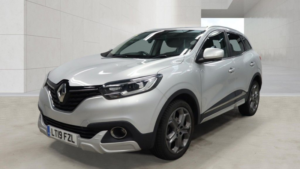 2019 Renault Kadjar 1.3 Tce Dynamique S Nav SUV 5dr Petrol Manual Euro 6 (s/s) (160 Ps) in Silver — image 4
