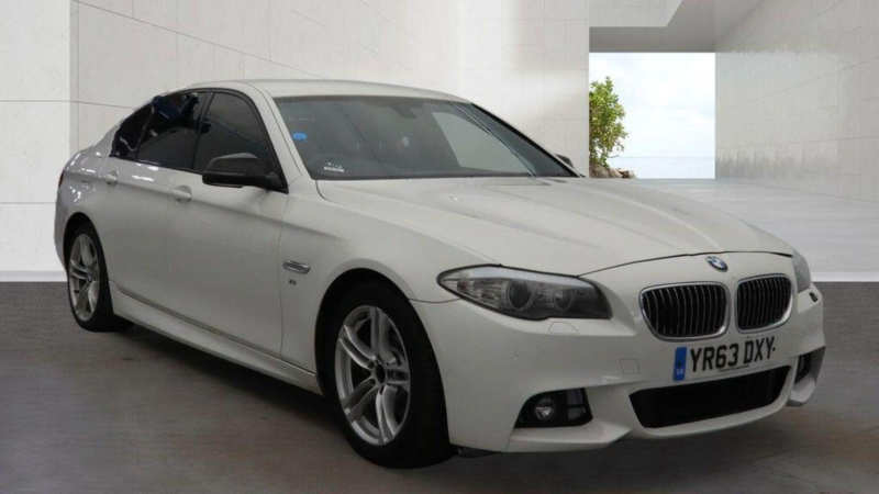 2013 BMW 5 Series 2.0 520d M Sport Auto Euro 6 (s/s) 4dr in White — image 1