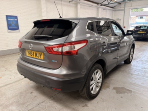 2014 Nissan Qashqai 1.5 Dci Acenta Premium in Grey — image 4