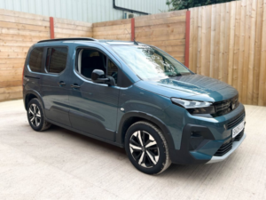 2025 Peugeot Rifter 3 SEAT Auto Wheelchair Accessible Disabled Access Vehicle Wav in Blue — image 3