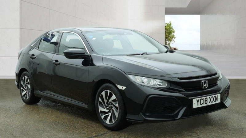 2018 Honda Civic 1.0 Vtec Turbo Se CVT Euro 6 (s/s) 5dr in Black — image 1