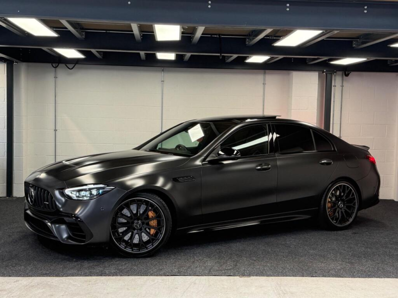 2025 Mercedes-Benz C Class 2.0 C63 6.1kwh Amg S E Performance Carbon Edition Spds Mct 4matic+ Euro 6 (s/s) 4dr — image 1