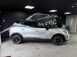 2022 Vauxhall Crossland 1.2 Turbo Ultimate Euro 6 (s/s) 5dr in Grey — image 6