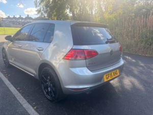 2015 Volkswagen Golf 1.6 Tdi Bluemotion Tech S Hatchback 5dr Diesel Manual Euro 5 (s/s) (105 Ps) in Silver — image 3