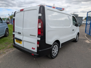 2018 Renault Trafic 1.6 Sl29 Dci 95 Business Euro 6 in White — image 3
