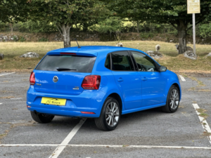 2015 Volkswagen Polo 1.2 Tsi Se Design 5dr Man, Petrol, Blue + 1 Owner in Blue — image 3