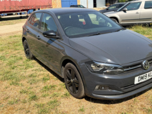 2019 Volkswagen Polo 1.0 Tsi Se in Grey — image 2