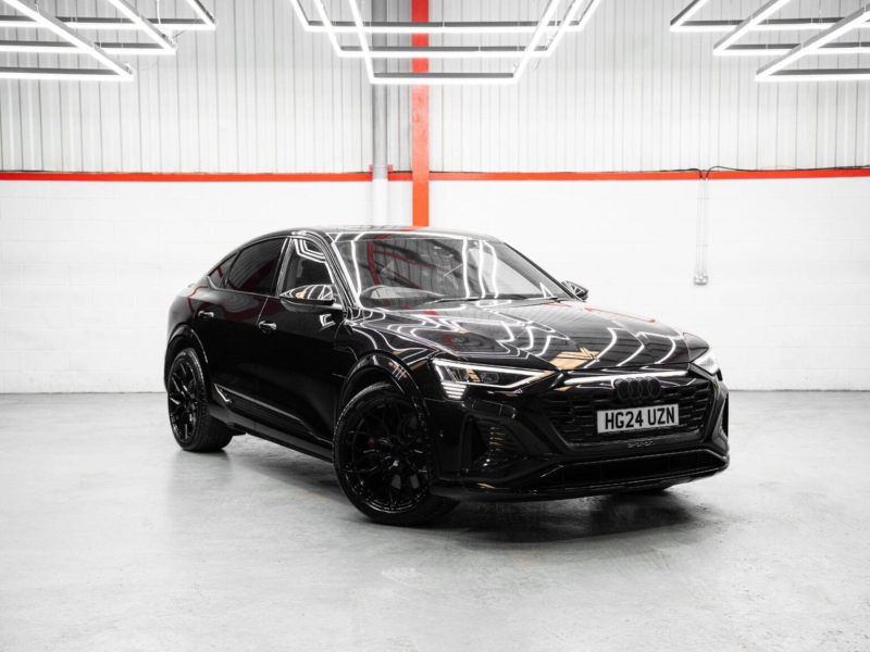 2024 Audi Sq8 E-Tron Black Edition Sportback Auto Quattro 5dr 114kwh (11kw Charger) in Black — image 1