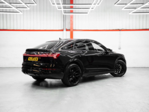 2024 Audi Sq8 E-Tron Black Edition Sportback Auto Quattro 5dr 114kwh (11kw Charger) in Black — image 3