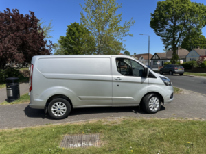 2022 Ford Transit Custom 2.0 Transit Custom Limited Van 300 L1 2.0l Ecoblue 130ps Fwd 6 Speed Manual in Silver — image 3