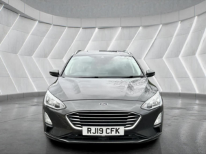 2019 Ford Focus 1.5 Ecoblue Titanium Euro 6 (s/s) 5dr in Grey — image 2