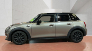 2018 MINI Hatch 1.5 Cooper Euro 6 (s/s) 5dr in Silver — image 6