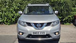 2016 Nissan X-Trail 1.6 Dci Tekna in Silver — image 2
