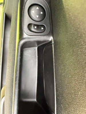 2019 Abarth 595 1.4 T-Jet Competizione 70th Euro 6 3dr in Green — image 6