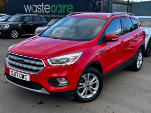 2017 Ford Kuga 2.0 Tdci Titanium in Red — image 3